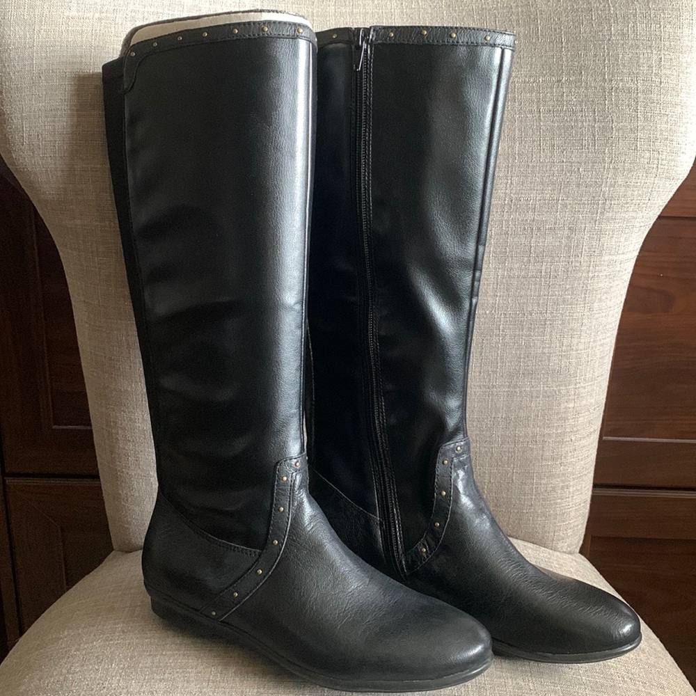 360 EASY SPIRIT Studded Flat Boots, black leather Size 7.5